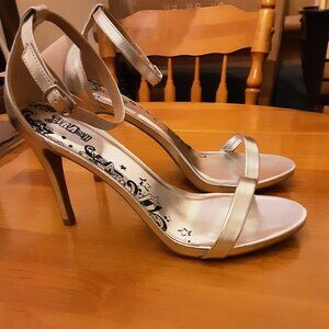 Metallic Silver Ankle Srap Heels